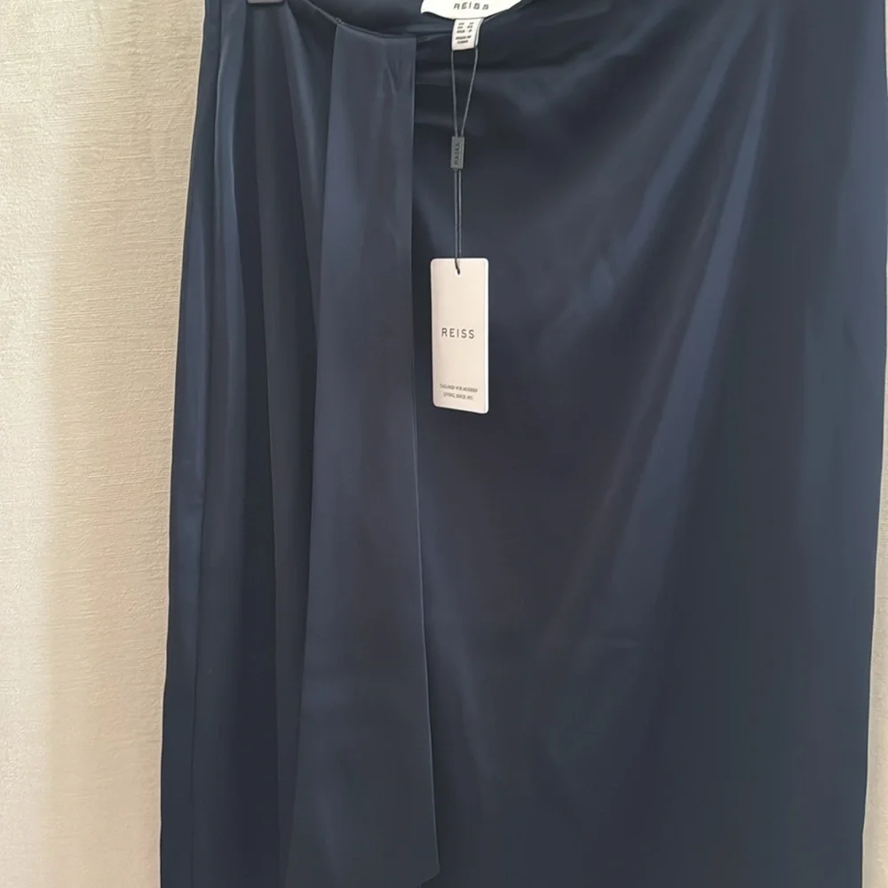 Reiss Black Asymmetrical Midi Pencil Skirt - Picture 4 of 7